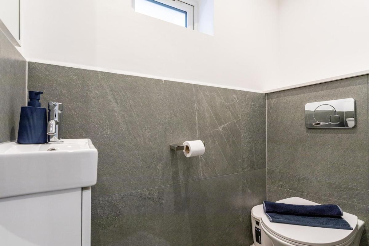 Stylish 2-Bed Flat In The Heart Of West Hampstead Διαμέρισμα Λονδίνο Εξωτερικό φωτογραφία