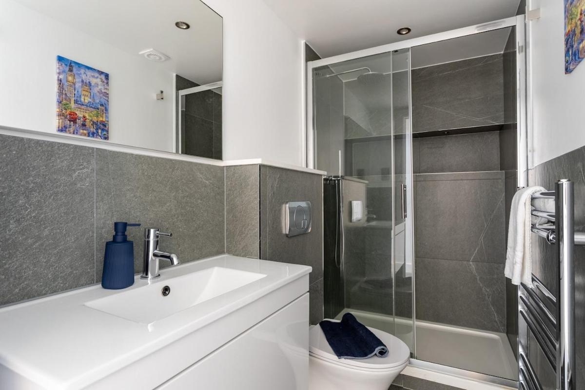 Stylish 2-Bed Flat In The Heart Of West Hampstead Διαμέρισμα Λονδίνο Εξωτερικό φωτογραφία