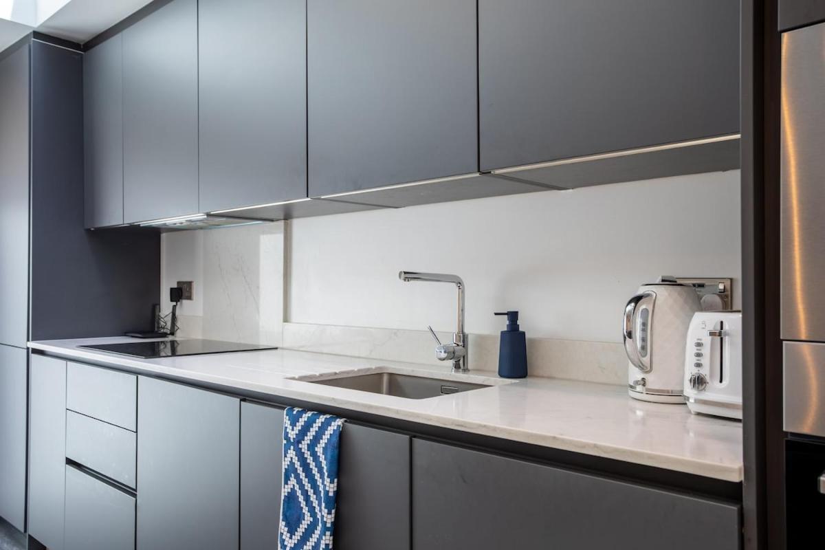 Stylish 2-Bed Flat In The Heart Of West Hampstead Διαμέρισμα Λονδίνο Εξωτερικό φωτογραφία