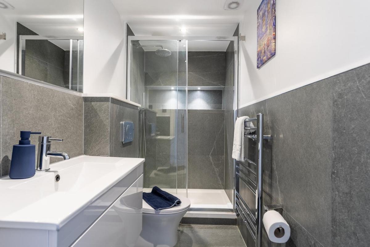 Stylish 2-Bed Flat In The Heart Of West Hampstead Διαμέρισμα Λονδίνο Εξωτερικό φωτογραφία