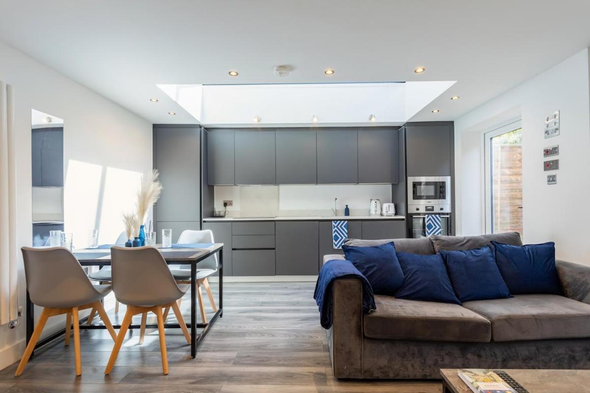 Stylish 2-Bed Flat In The Heart Of West Hampstead Διαμέρισμα Λονδίνο Εξωτερικό φωτογραφία